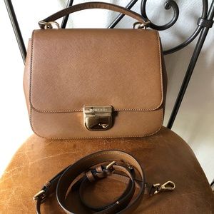 Michael Kors Bridgette Med. Messenger- Luggage